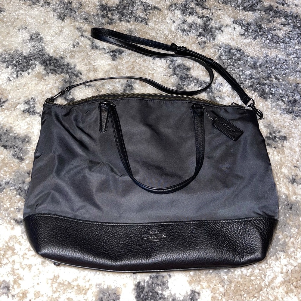 Black Coach Purse - Like New Condition